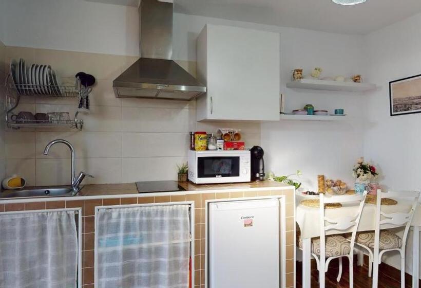 Apartamentos Oncemolinos Con Desayuno