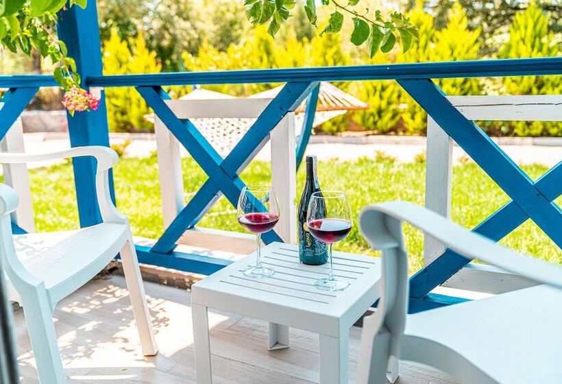Assos Ayan Motel