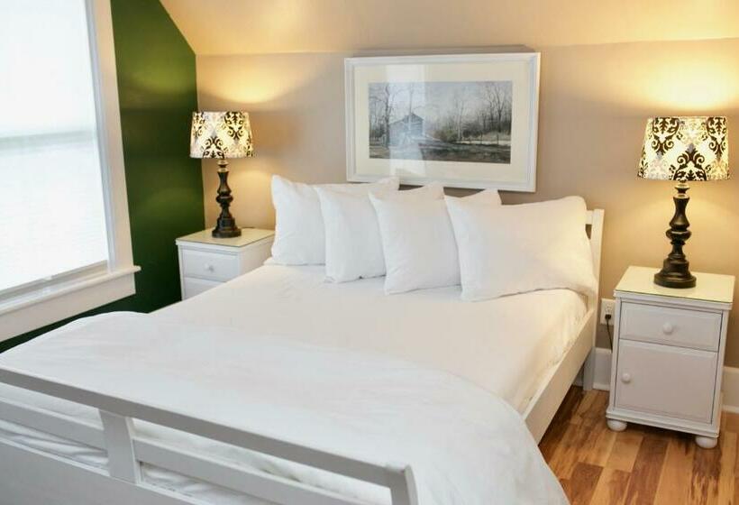 مبيت وإفطار Inn At Kampfires