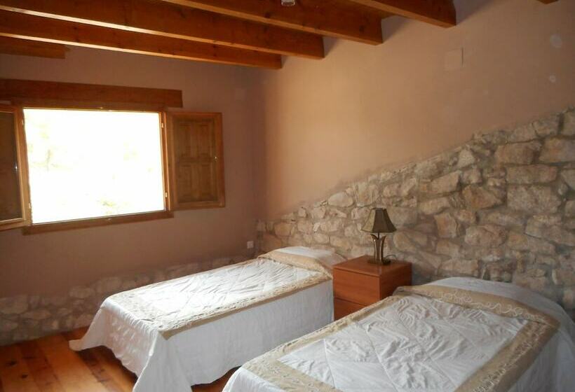 Bed and Breakfast Masia Mas De La Creu