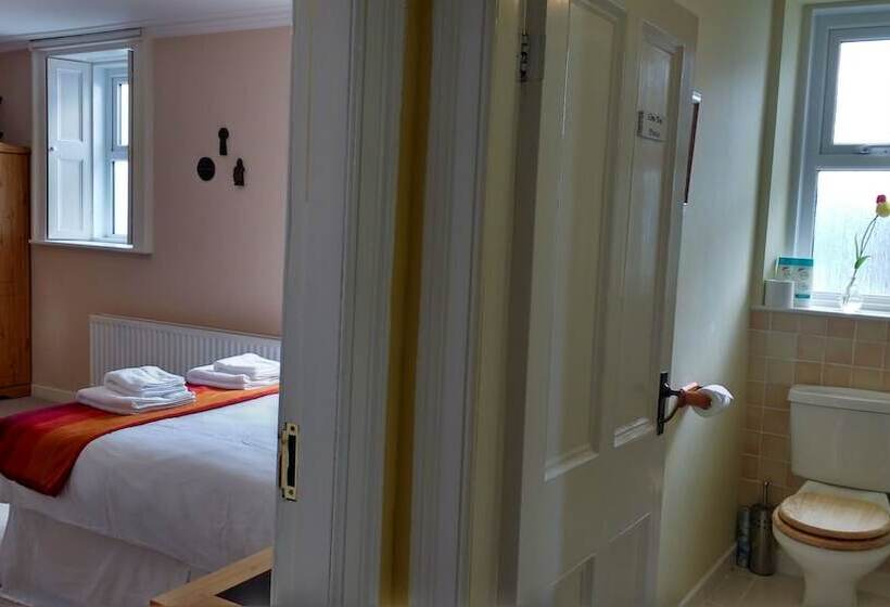 住宿加早餐  Rush View