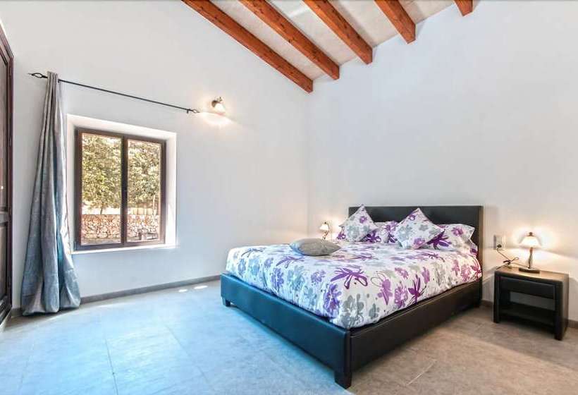 Finca Son Guillot D En Pedro