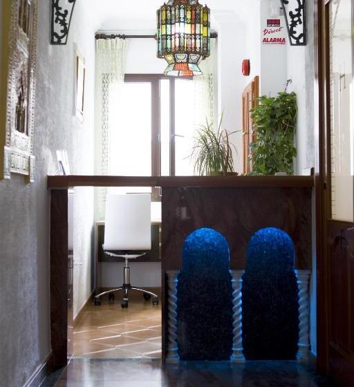 Hostal Alhambra  Adults Only