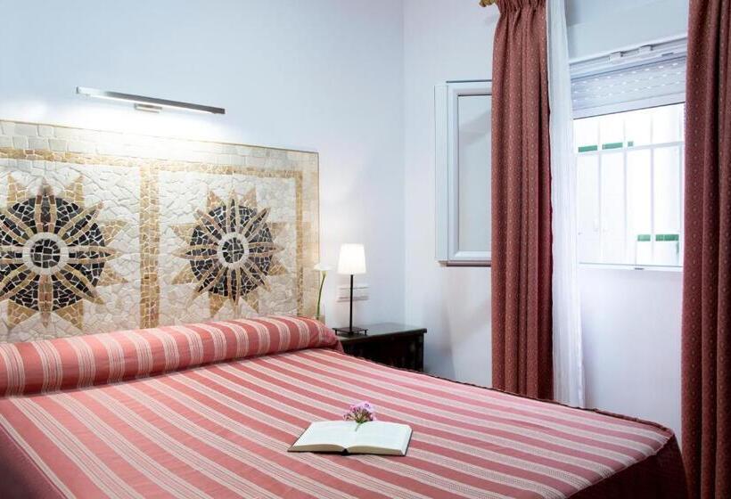 Hostal Alhambra  Adults Only