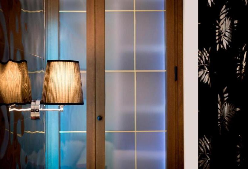 Hostal Alhambra  Adults Only