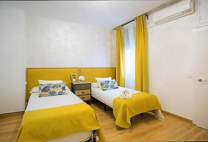 مسافرخانه H A San Mateo Suites