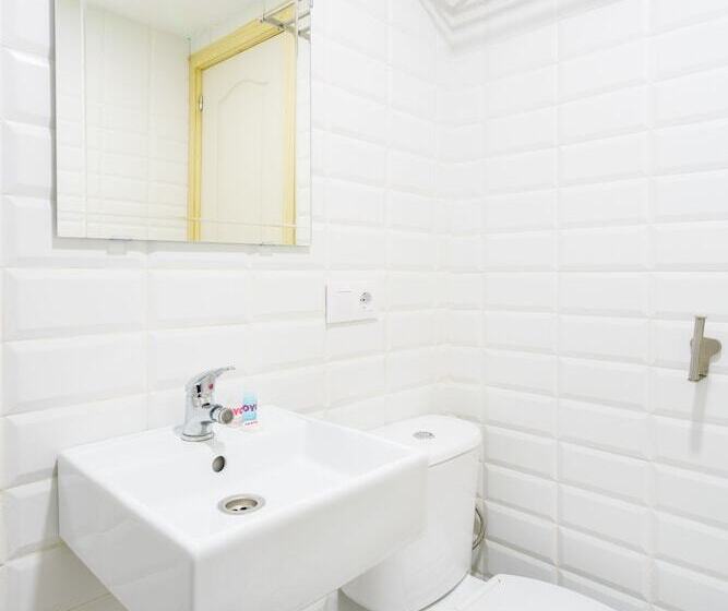 פונדק Pensión Riad Mediterraneo