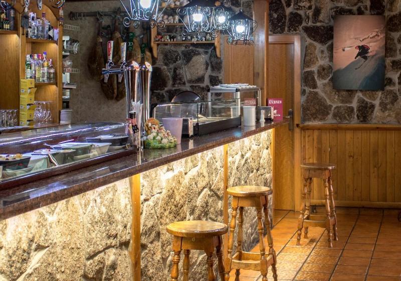 Hostal Restaurante Riofrio