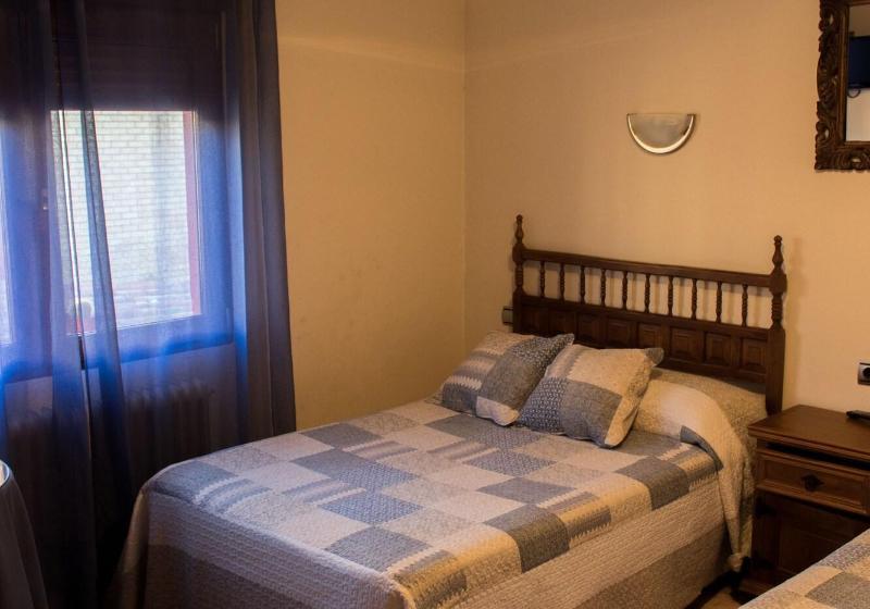 Hostal Restaurante Riofrio