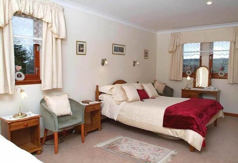 Отель Ashcroft Farmhouse