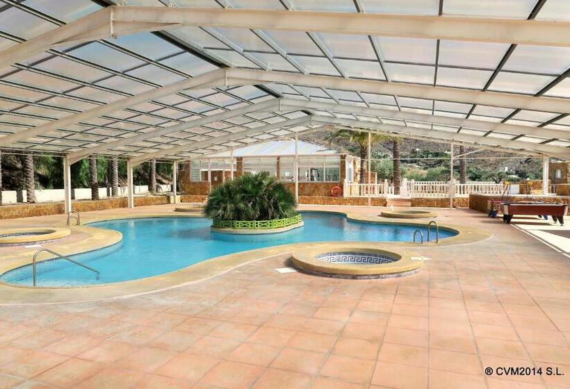 ホテル Centro Vacacional Macenas