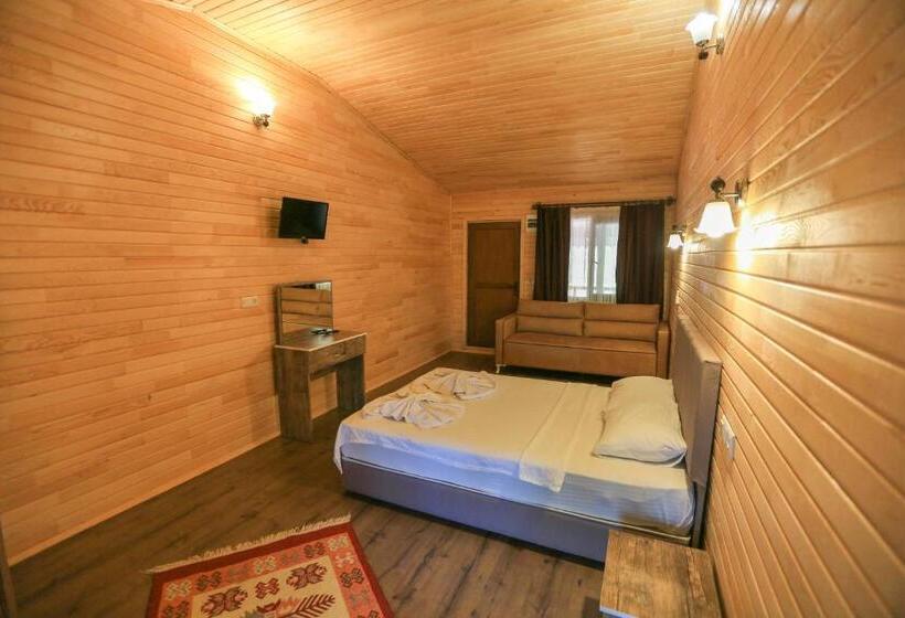 בית מלון כפרי Cinderella Pansiyon