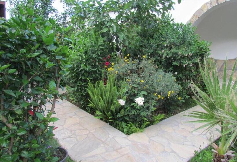 בית מלון כפרי Cinderella Pansiyon