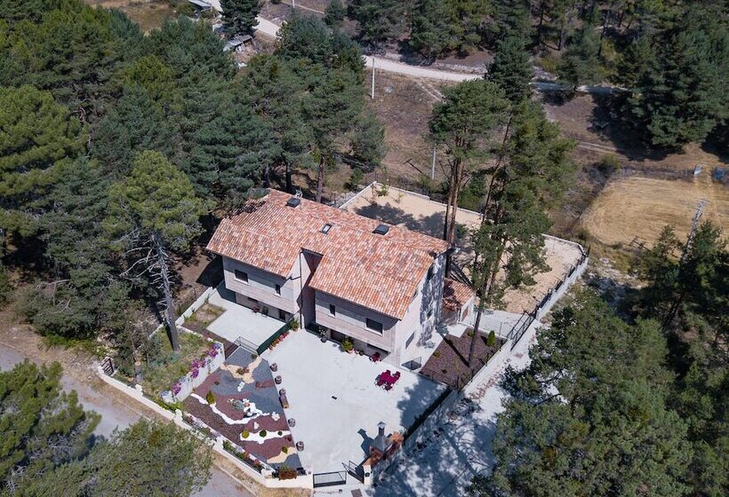 فندق Rural El Nido De Pinares