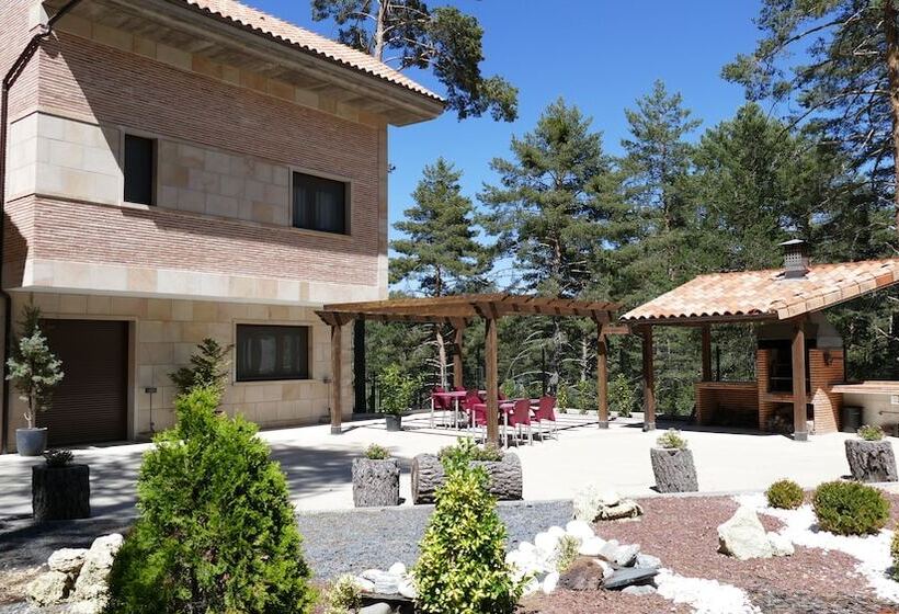 فندق Rural El Nido De Pinares