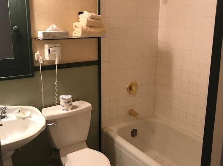 فندق Historic Franklin