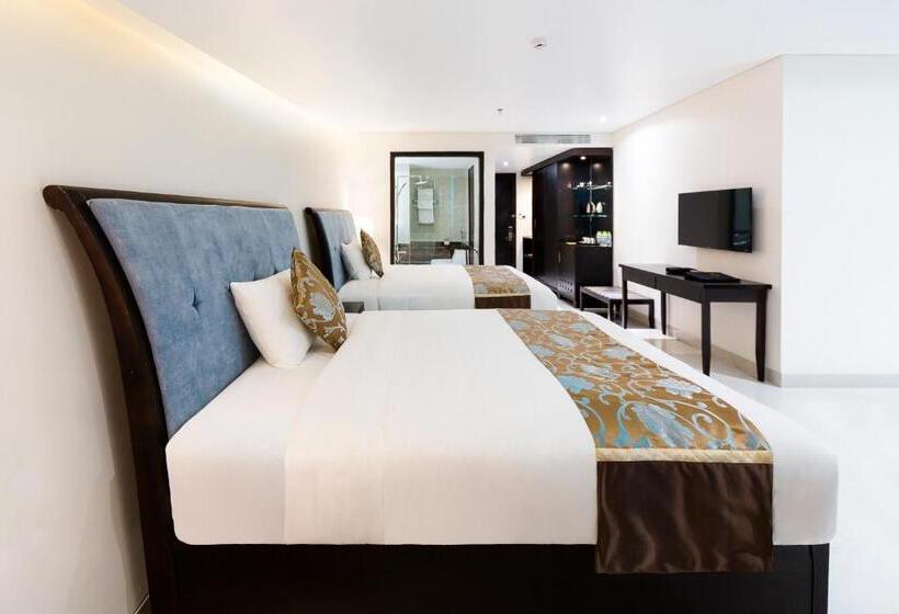 هتل Royal Quang Binh