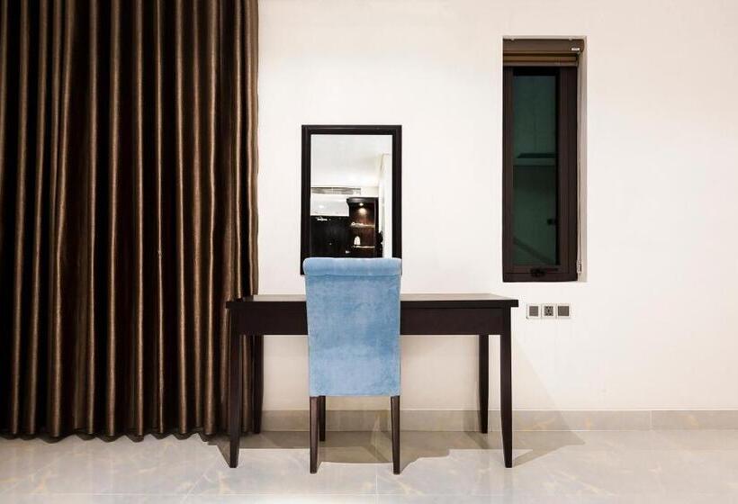 هتل Royal Quang Binh