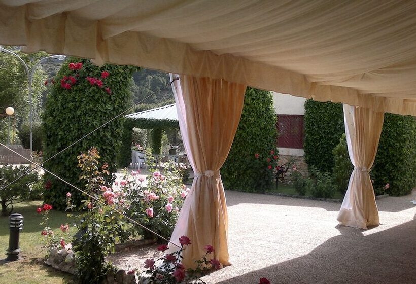 호텔 Rural Riogazas