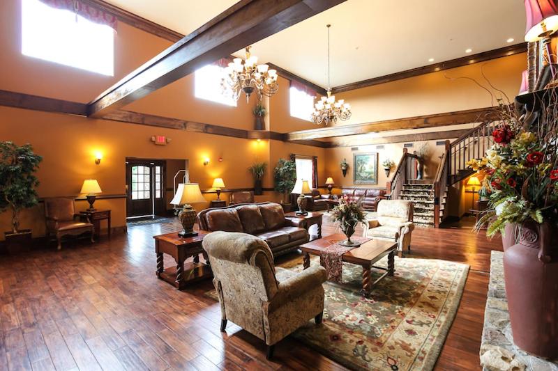 בית מלון כפרי The Lodge At Flat Rock
