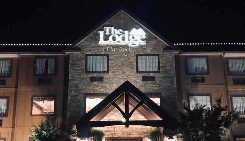 בית מלון כפרי The Lodge At Flat Rock