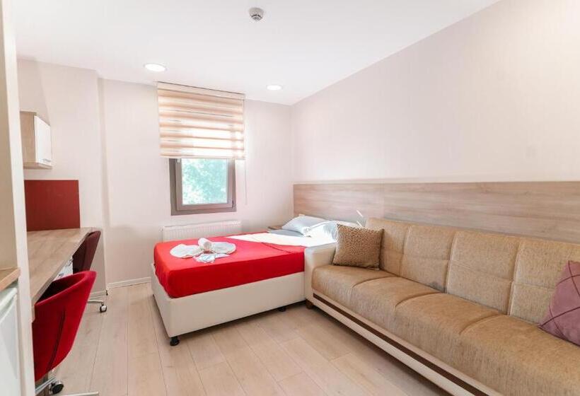 Ucar Royal Hotel Ve Konferans Salonu