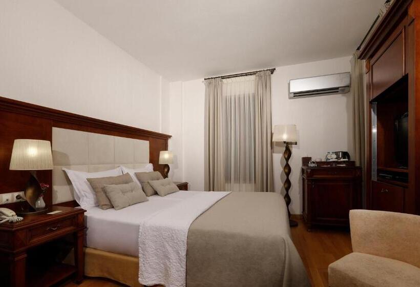 ホテル Yundantik Cunda Konaklari