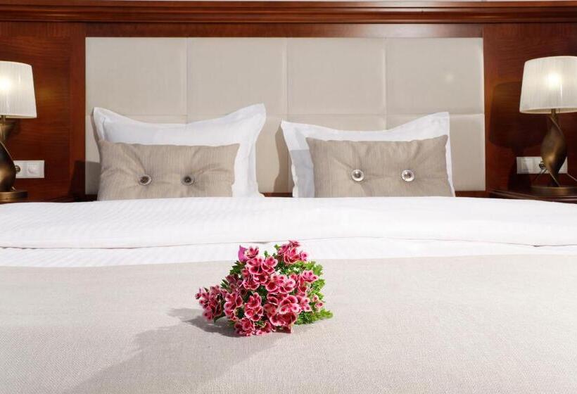 ホテル Yundantik Cunda Konaklari