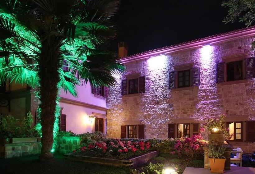 ホテル Yundantik Cunda Konaklari