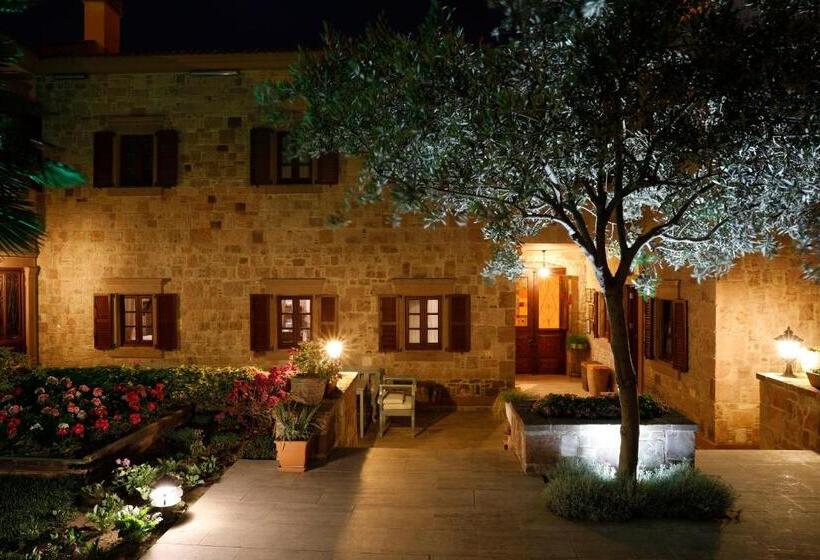 ホテル Yundantik Cunda Konaklari