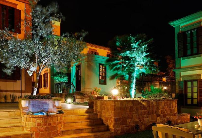 ホテル Yundantik Cunda Konaklari