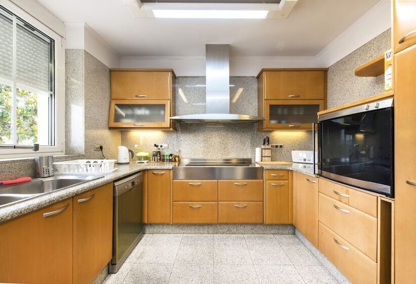 Luxury Seaview Villa By Olala Homes