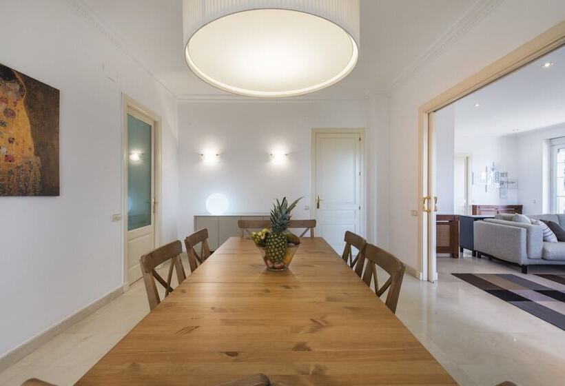 Luxury Seaview Villa By Olala Homes