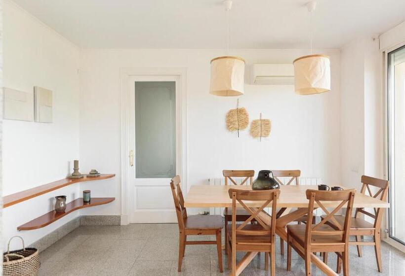 Luxury Seaview Villa By Olala Homes