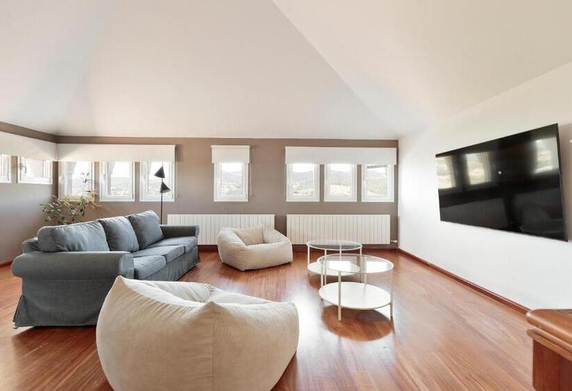 Luxury Seaview Villa By Olala Homes