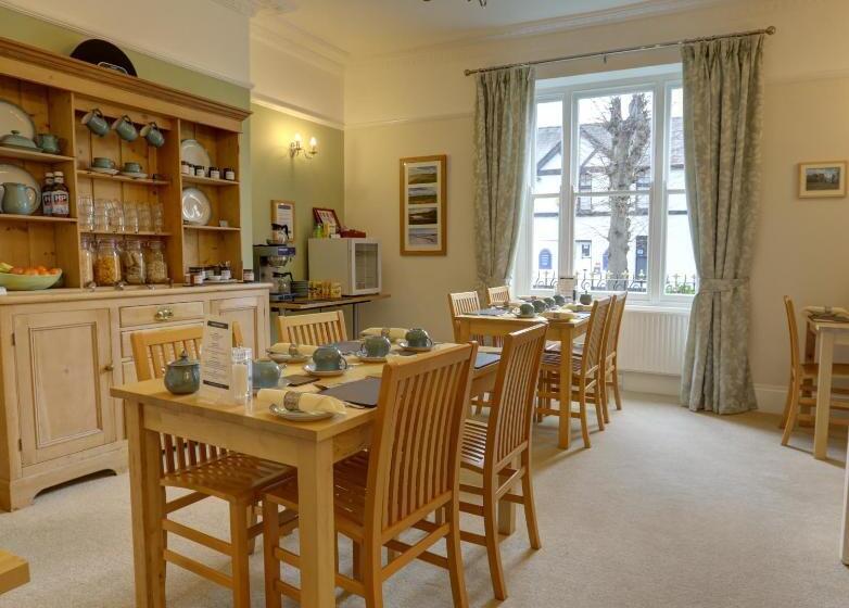 펜션 The Grange Guest House