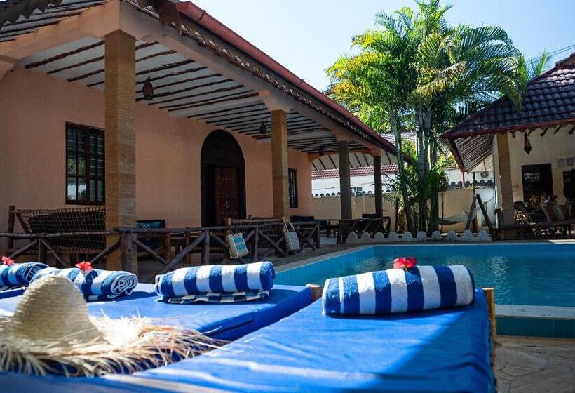 פנסיון Hakuna Matata Villa