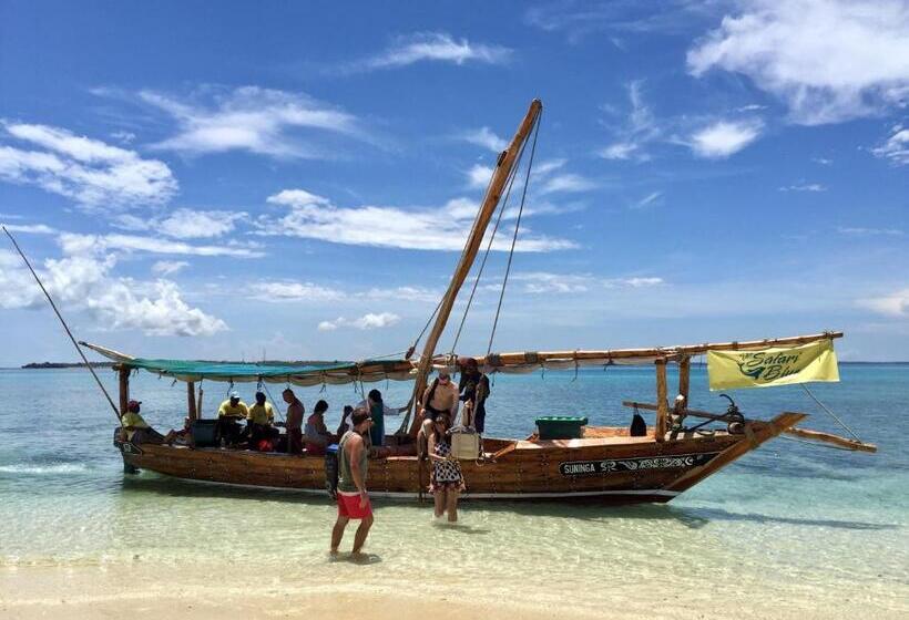 פנסיון Hakuna Matata Villa