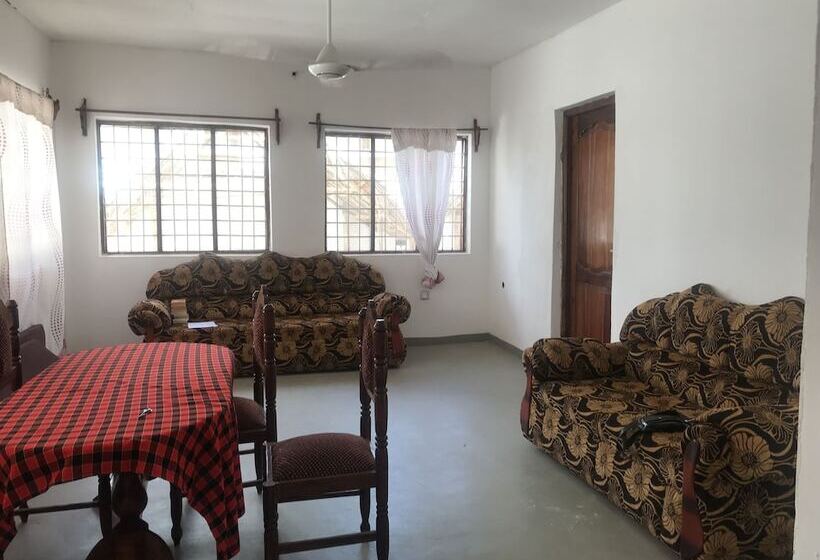 بنسيون Hakuna Matata Villa