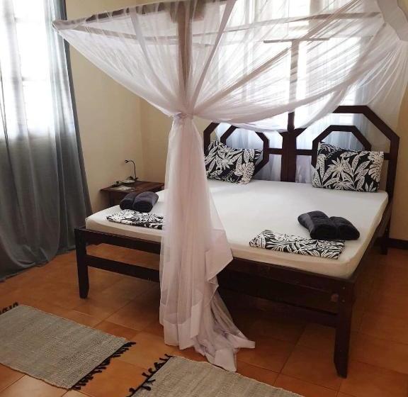 פנסיון Hakuna Matata Villa