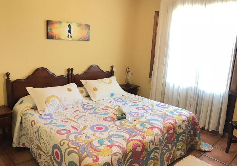 펜션 Posada Mediavia