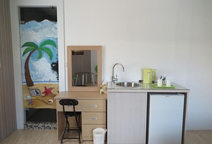 پانسیون Sun Moon Lake Yue Retreat