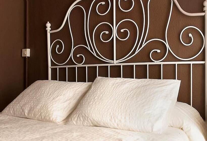 پانسیون Sweet Home Salamanca