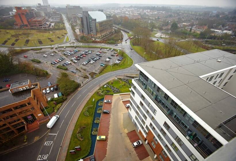 Skyline Plaza By Viridian Apartments