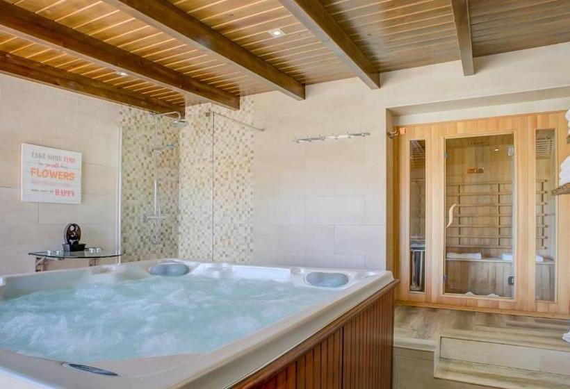 Villa De Lujo Con Piscina Privada Y Spa