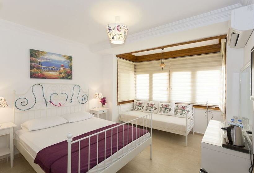 Ayka Otel