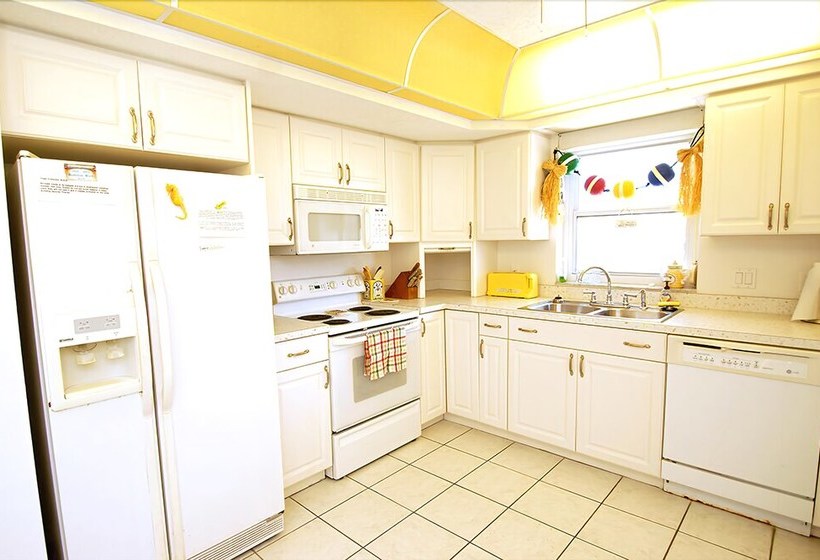 Beach Castle 1203 By Anna Maria