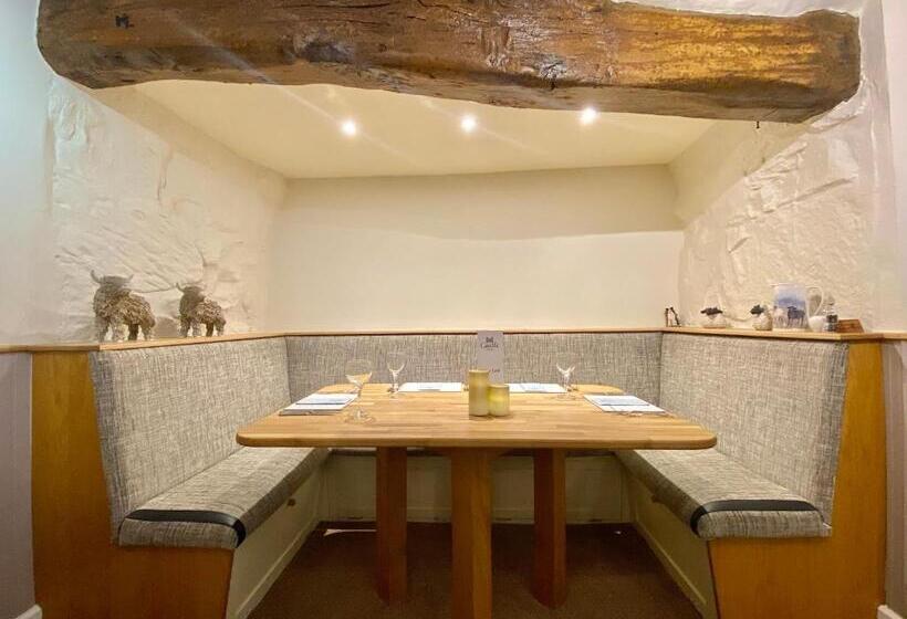 צימר Castle Cottage Inn