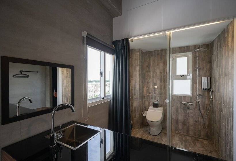 تختخواب و صبحانه Color Coral Boutique