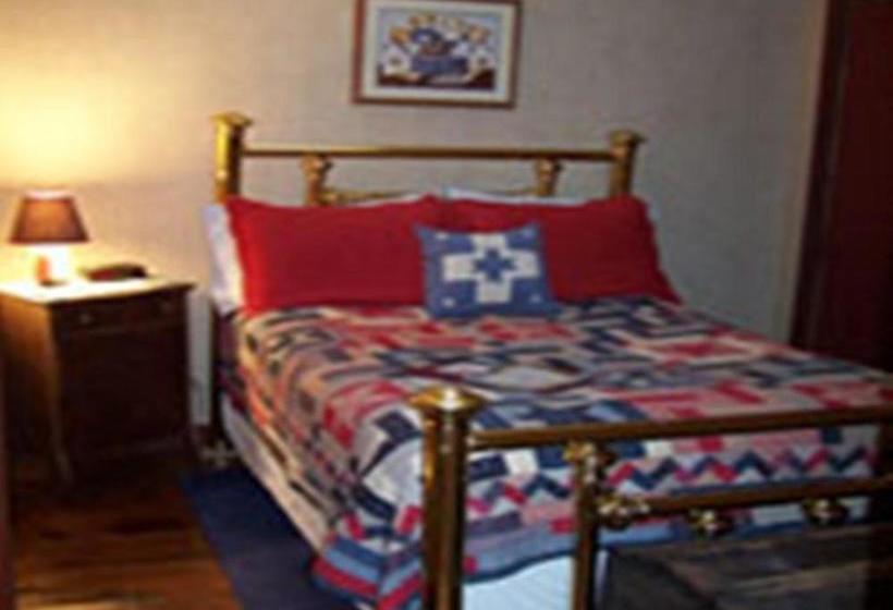 تختخواب و صبحانه The Inn At Narrows Creek